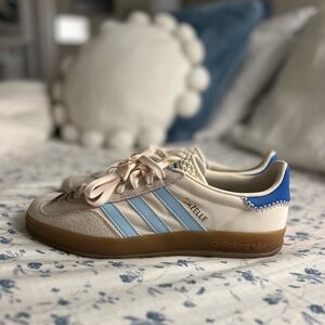 Adidas originals gazelle indoor